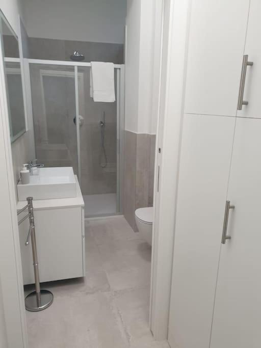 Dimora Di Privacy Fronte Parco E Ospedale Di Monza Apartment Lissone Exterior photo