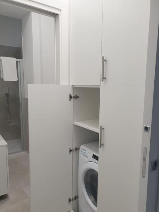 Dimora Di Privacy Fronte Parco E Ospedale Di Monza Apartment Lissone Exterior photo